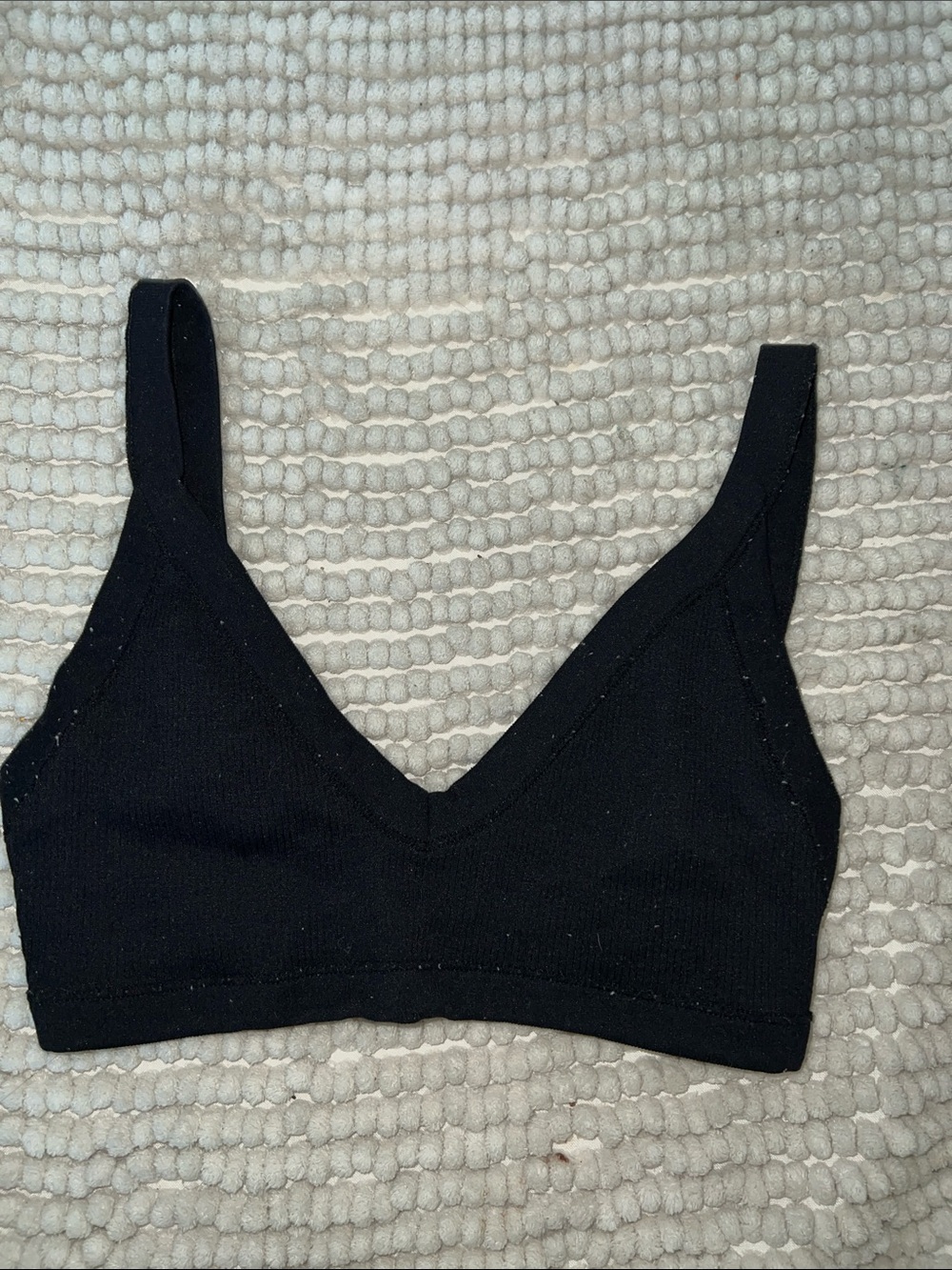 Source Unknown Black V-Neck Seamless Bralette